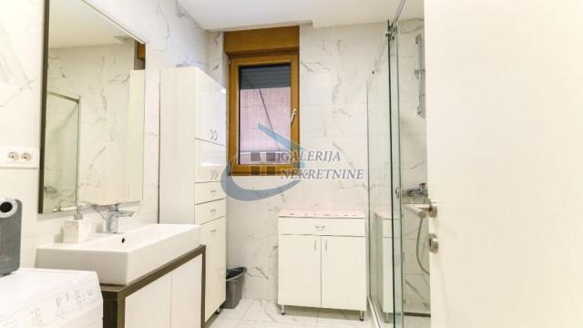 Stan, Dvosoban, Prodaja, 60m2, Gornji grad, Zemun, Dobanovačka