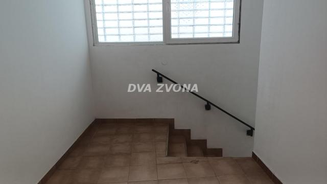 Stan, Dvoiposoban, Prodaja, 38m2, Sremska Kamenica, Petrovaradin, Novi Sad