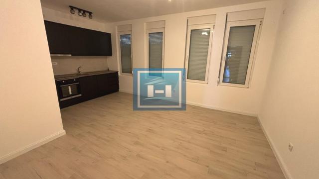 Stan, Izdavanje, 43m2, Centar, Gradska lokacija, Paraćin
