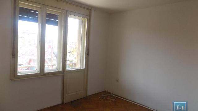 Stan, Trosoban, Izdavanje, 68m2, Centar, Gradska lokacija, Paraćin