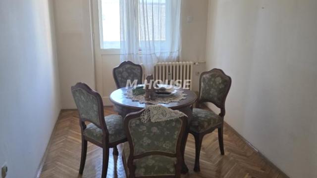 Stan, Trosoban, Prodaja, 73m2, Venac, Gradska lokacija, Sombor