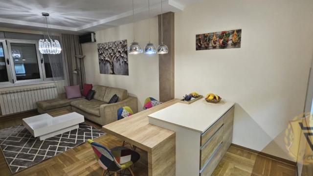 Stan, Dvosoban, Izdavanje, 52m2, Lekino brdo, Voždovac, Maksima Gorkog