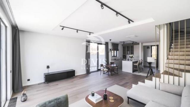 Kuća, Petosoban, Izdavanje, 265m2, Mihaila Avramovića