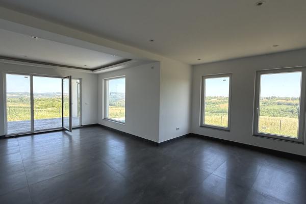 prodaja, kuca,
sopot-beograd, 905572, trosoban-kastaljanska