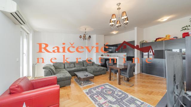 Stan, Dvoiposoban, Prodaja, 91m2, Naselje Stepa Stepanović, Voždovac, Druge srpske armije