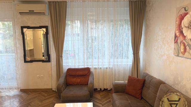 Stan, Dvosoban, Izdavanje, 55m2, Botanička bašta, Palilula, Takovska