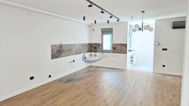 Stan, Dvosoban, Prodaja, 65m2, Kalenić pijaca, Vračar, Sredačka