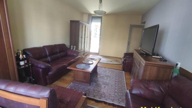 Stan, četvorosoban, Prodaja, 104m2, Gradska bolnica, Zvezdara, Čingrijina