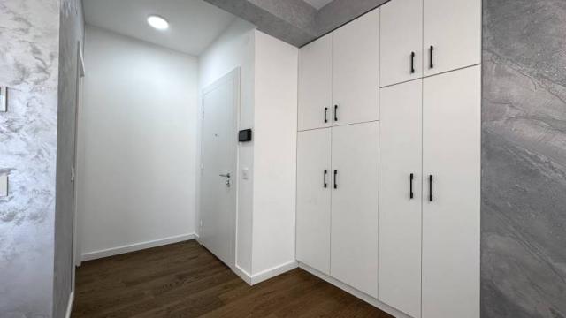 Stan, Dvosoban, Izdavanje, 52m2, Danijelova
