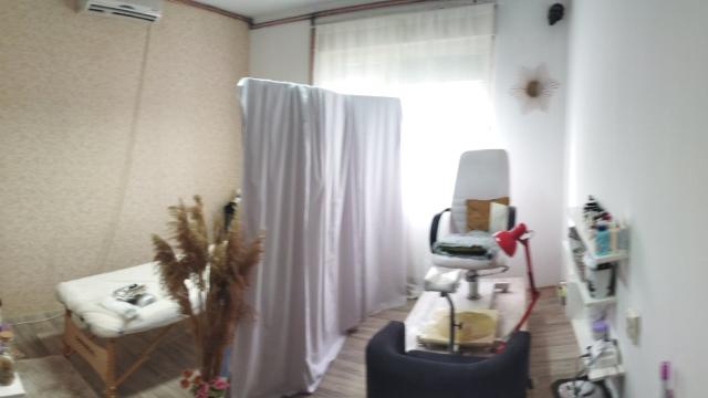 Kuća, Petosoban i veći, Prodaja, 363m2, Nikole Momcilovica