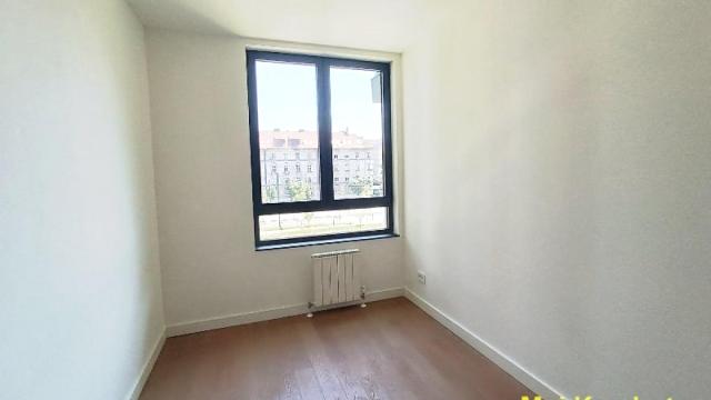 Stan, Trosoban, Prodaja, 72m2, Beograd na vodi, Savski venac, Luke Ćelovića Trebinjca