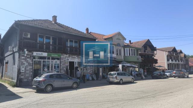 Poslovni prostor, Prodaja, 240m2, Veliki Popović, Okolno mesto, Despotovac