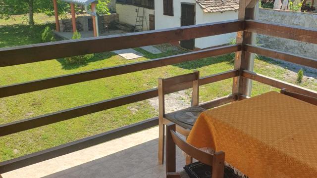 Kuća, Trosoban, Prodaja, 108m2, Vrdnik, Okolno mesto, Irig