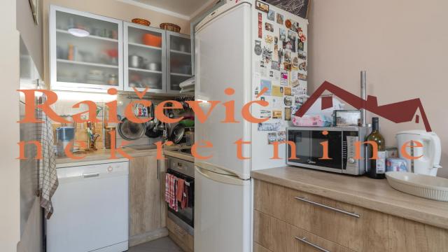 Stan, Dvosoban, Prodaja, 50m2, Blok 45 (TC Enjub), Novi Beograd, Nehruova