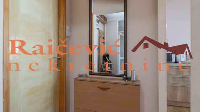 Stan, Dvosoban, Prodaja, 50m2, Blok 45 (TC Enjub), Novi Beograd, Nehruova