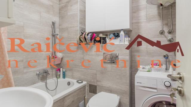 Stan, Dvoiposoban, Prodaja, 58m2, Ledine, Novi Beograd, Kiparska