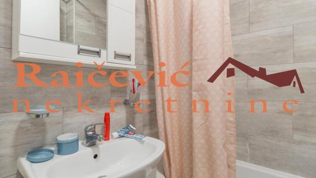 Stan, Dvoiposoban, Prodaja, 58m2, Ledine, Novi Beograd, Kiparska