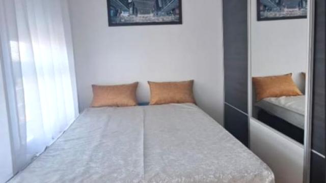 Stan, Dvosoban, Izdavanje, 48m2, Blok 67 (Belvil), Novi Beograd, Jurija Gagarina