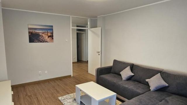 Stan, Trosoban, Izdavanje, 75m2, Blok 70 (kineski tržni centar), Novi Beograd, Jurija Gagarina