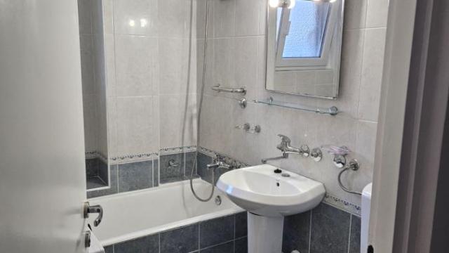Stan, Trosoban, Izdavanje, 75m2, Blok 70 (kineski tržni centar), Novi Beograd, Jurija Gagarina