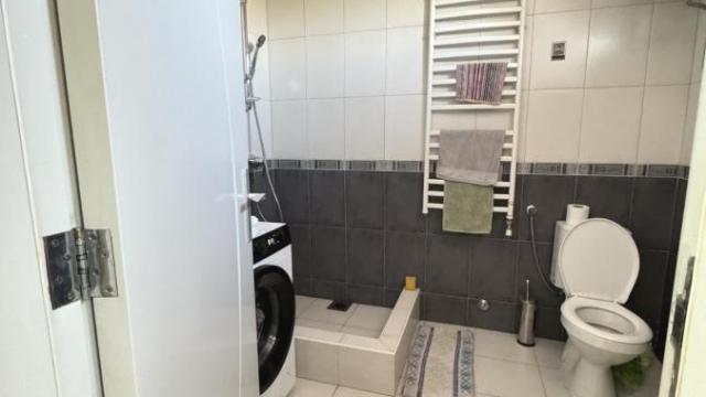Stan, Trosoban, Izdavanje, 70m2, Medaković 3, Voždovac, 28 juna