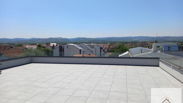Poslovni prostor, Petosoban, Izdavanje, 250m2, Veternik, Novi Sad, Novi Sad