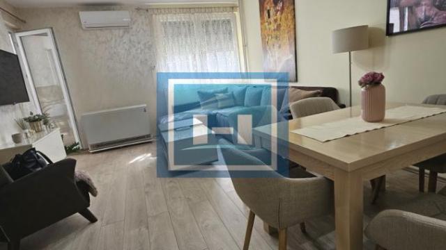 Stan, Jednosoban, Izdavanje, 44m2, Centar, Gradska lokacija, Paraćin