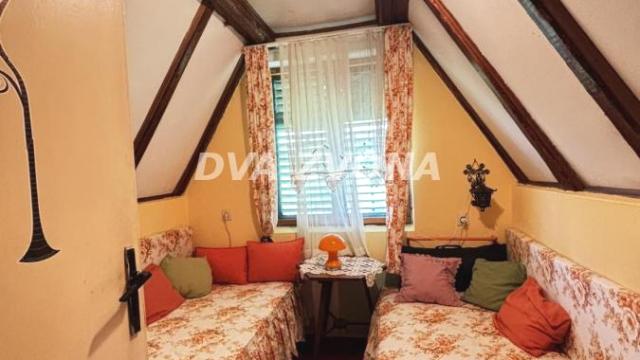 Kuća, Trosoban, Prodaja, 53m2, Fruška Gora, Okolno mesto, Sremski Karlovci