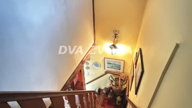 Kuća, Trosoban, Prodaja, 53m2, Fruška Gora, Okolno mesto, Sremski Karlovci