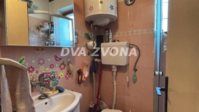 Kuća, Trosoban, Prodaja, 53m2, Fruška Gora, Okolno mesto, Sremski Karlovci