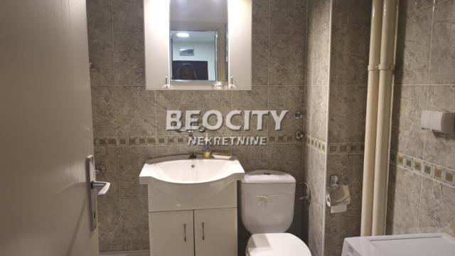 Stan, Dvosoban, Izdavanje, 65m2, Gornji grad, Zemun, Bačka