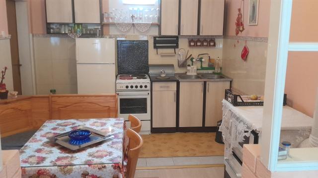 Kuća, Petosoban i veći, Prodaja, 280m2, Petra Kocica