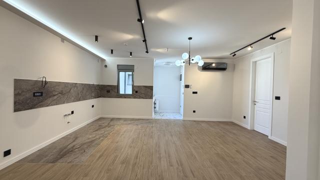 Stan, Dvosoban, Prodaja, 65m2, Sredačka