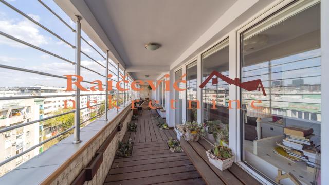 Stan, četvoroiposoban, Prodaja, 136m2, Blok 22, Novi Beograd, Bulevar Arsenija Carnojevica