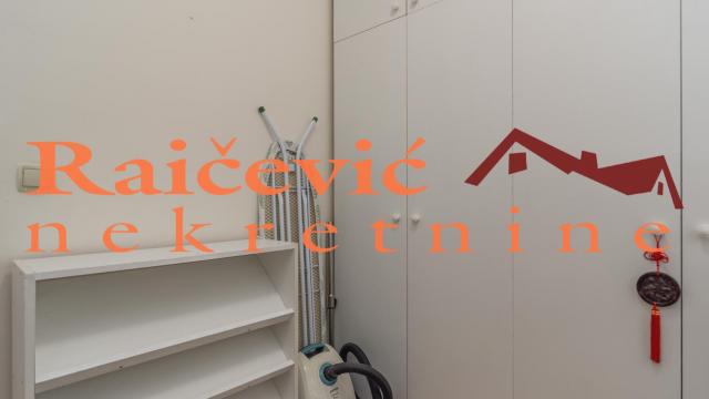 Stan, Troiposoban, Izdavanje, 70m2, Dedinje, Savski venac, Jezdiceva