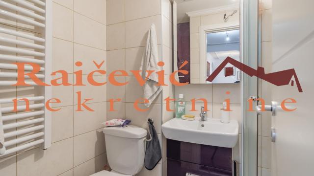 Stan, Trosoban, Prodaja, 66m2, Crveni krst, Vračar, Vojvode Petka