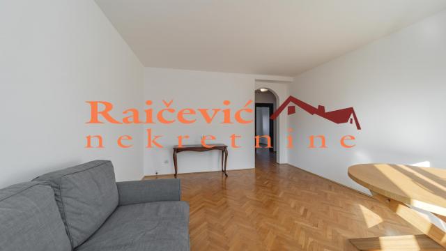 Stan, Dvoiposoban, Izdavanje, 63m2, Kalenić pijaca, Vračar, Nevesinjska