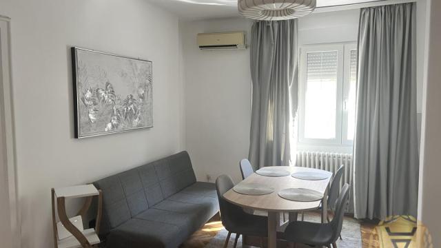 Stan, Trosoban, Izdavanje, 55m2, Botanička bašta, Palilula, Takovska