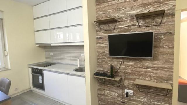 Stan, Trosoban, Izdavanje, 60m2, Politika, Stari grad, Kondina