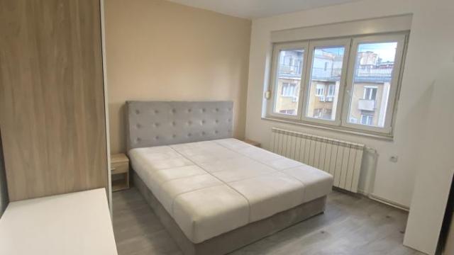 Stan, Trosoban, Izdavanje, 60m2, Politika, Stari grad, Kondina