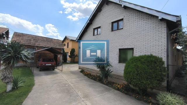Kuća, Prodaja, 250m2, Železnička stanica, Novi Sad, Novi Sad