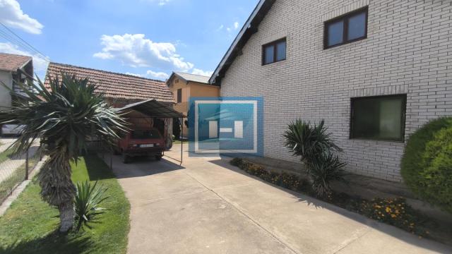 Kuća, Prodaja, 250m2, Železnička stanica, Novi Sad, Novi Sad