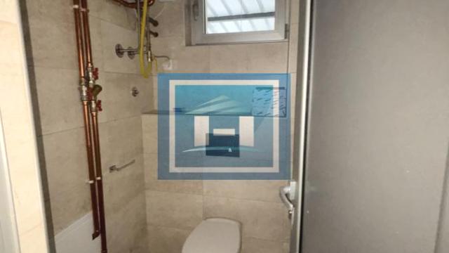 Poslovni prostor, Izdavanje, 80m2, Paraćin