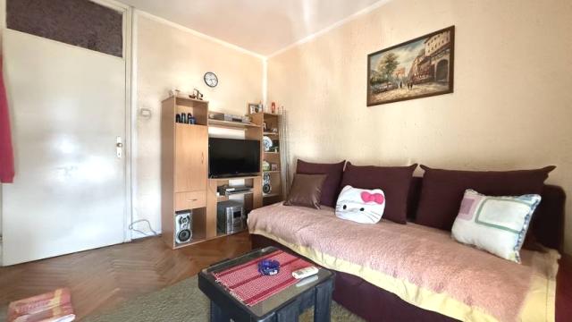 Stan, Dvoiposoban, Prodaja, 70m2, Grčića Milenka
