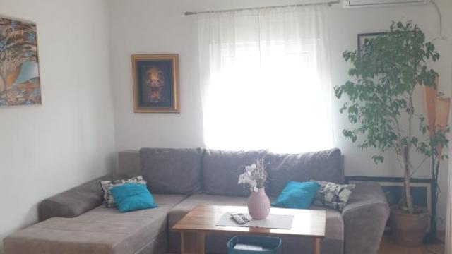 Stan, Dvosoban, Prodaja, 55m2, Ruma
