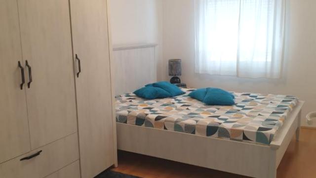 Stan, Dvosoban, Prodaja, 55m2, Ruma