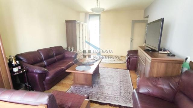 Stan, četvorosoban, Prodaja, 104m2, Gradska bolnica, Zvezdara, Čingrijina