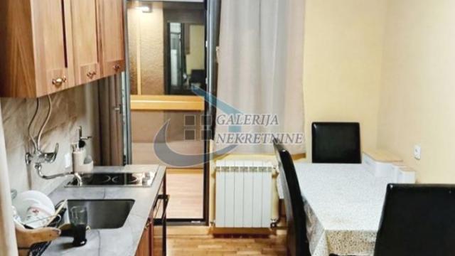 Stan, četvorosoban, Prodaja, 104m2, Gradska bolnica, Zvezdara, Čingrijina