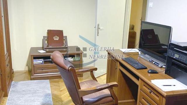 Stan, četvorosoban, Prodaja, 104m2, Gradska bolnica, Zvezdara, Čingrijina