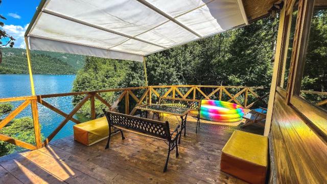 Kuća, četvorosoban, Prodaja, 130m2, Zlatarsko jezero
